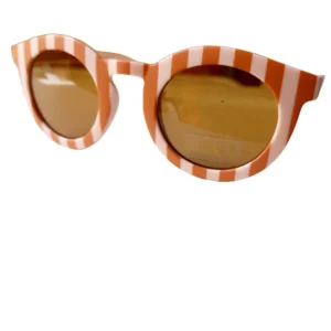 Lunettes de soleil rayées